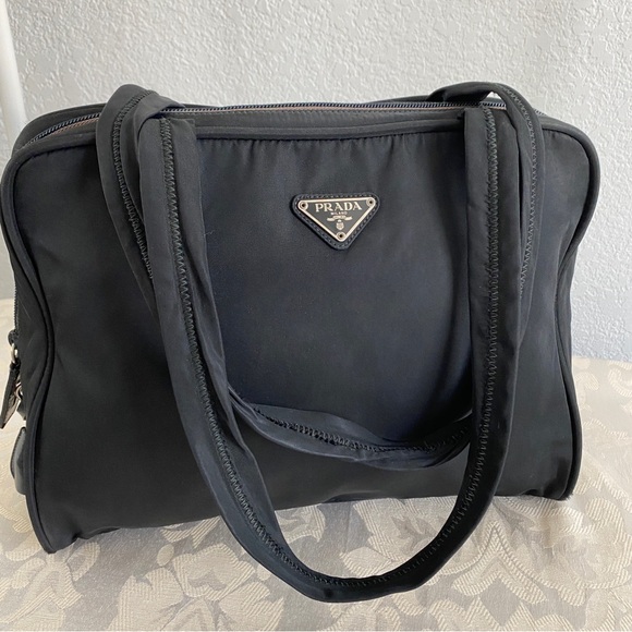 Prada black nylon bag - Picture 5 of 16